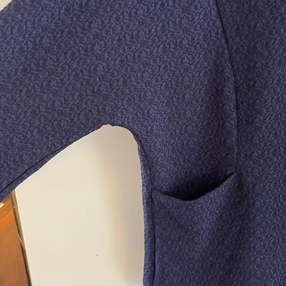 Acoté Textured Top - Picture 3 of 9
